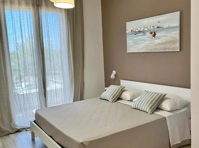 Donna Nella * Otranto